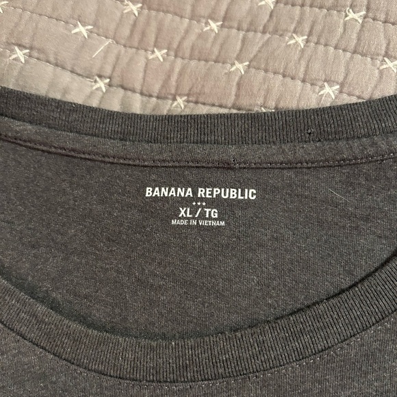 Banana Republic Women’s Long Sleeve Tee w/ Bicycle Graphic Charcoal Gray Size XL - Picture 4 of 5